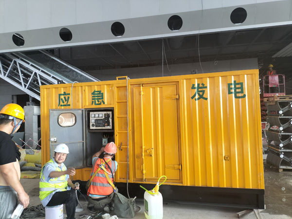 吉州怎样判断空气滤清器是否需要更换？